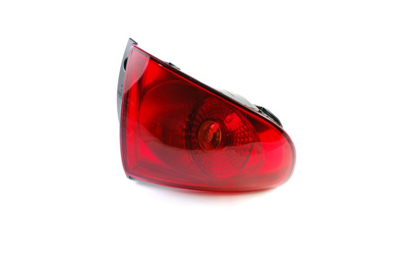 Achterlicht Links (extern, P21W/R10W, kleur indicator geel, kleur van het glas red) past: SEAT ALTEA Oversize lichaam 03.04-05.09