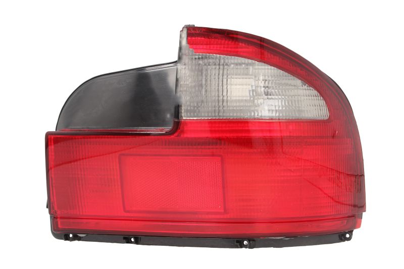 Achterlicht Rechts (kleur indicator wit, kleur van het glas red) Saloon
