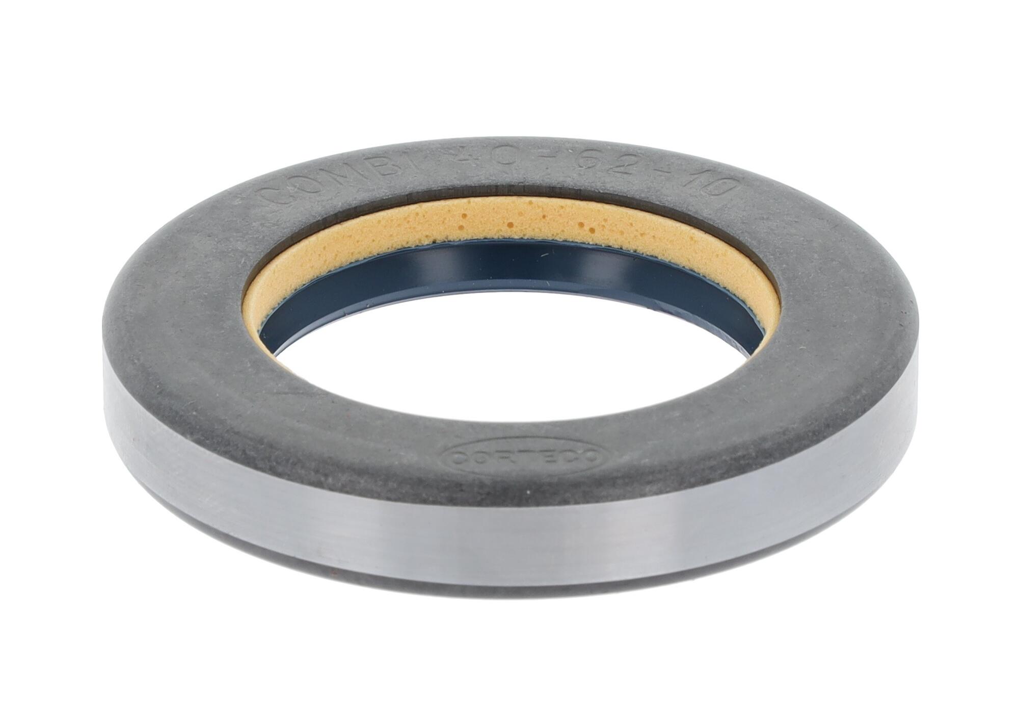 Achteras pruttelt (40x62x10mm) past: ZF, DEUTZ FAHR 210, 220, 230, 25, 25 HST, 30, 40, 55  LAMBORGHINI R 1.30, R 1.35, R 1.40, R 1.45, R 1.50, R 1.55, 250, 250 JET, 350, 350 A, 450