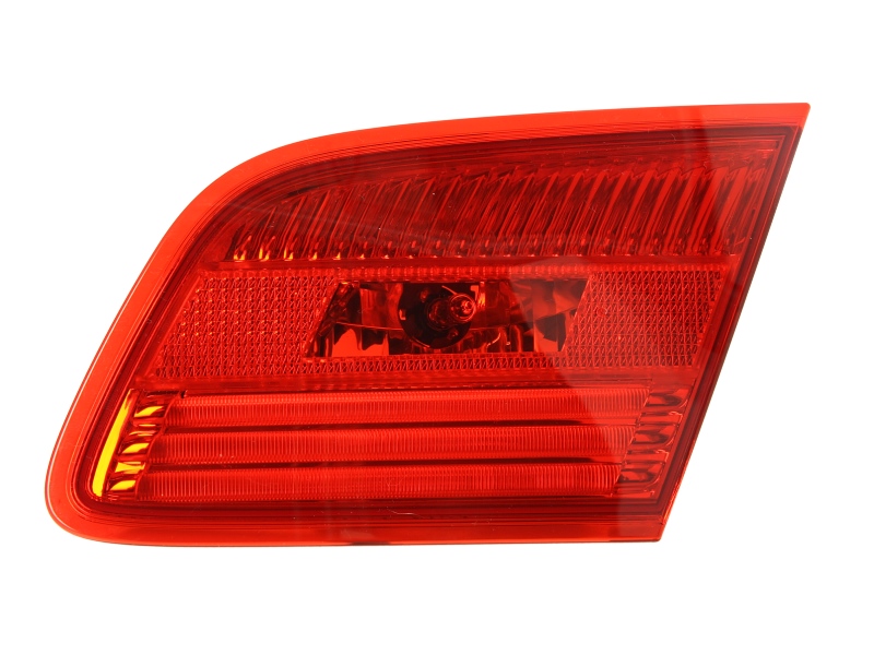 Achterlicht Rechts (binnen, LED, kleur van het glas red) past: BMW 3 E92, E93 Beker 03.06-03.10