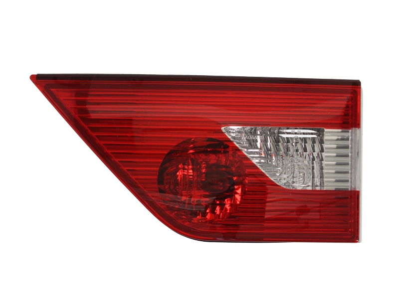 Achterlicht Rechts (binnen, kleur van het glas red)