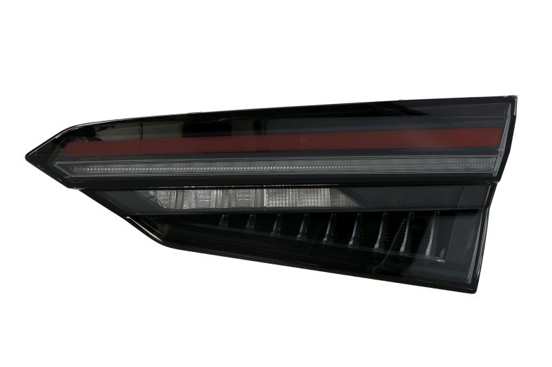 Achterlicht Rechts (binnen, LED, kleur van het glas transparant) past: AUDI A5 F5 Beker / Cabriolet / Liftback 06.16-06.24