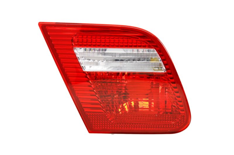 Achterlicht Links (binnen, P21W, kleur indicator wit, kleur van het glas red) past: BMW 3 E46 Beker / Cabriolet 06.01-12.07