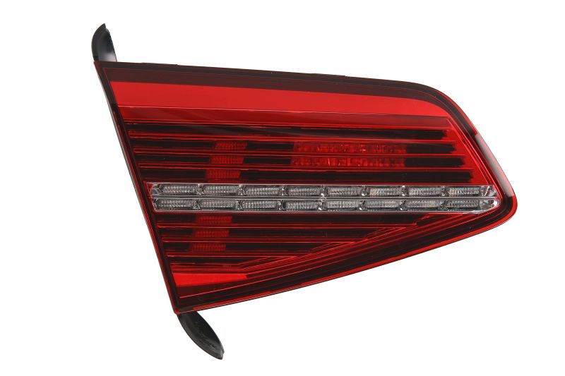 Achterlicht Links (binnen, LED) past: VW PASSAT B8 Saloon 08.14-01.19