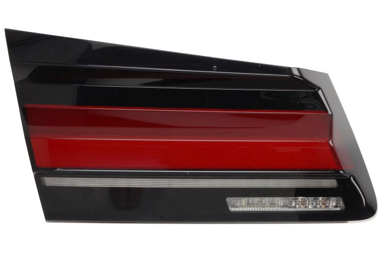 Achterlicht Links (binnen, LED) past: BMW 5 G30, G31, G38, F90 Saloon 05.20-06.23